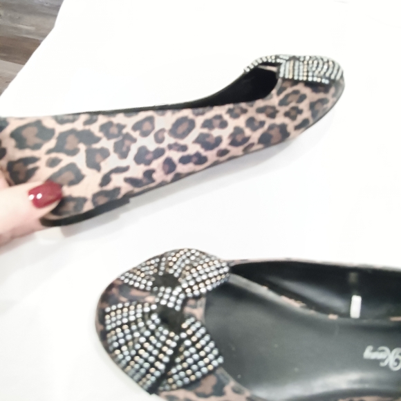 Penny loves Kenny Leopard Print Flats with embellished bows Size 8 1/2 - Picture 4 of 6